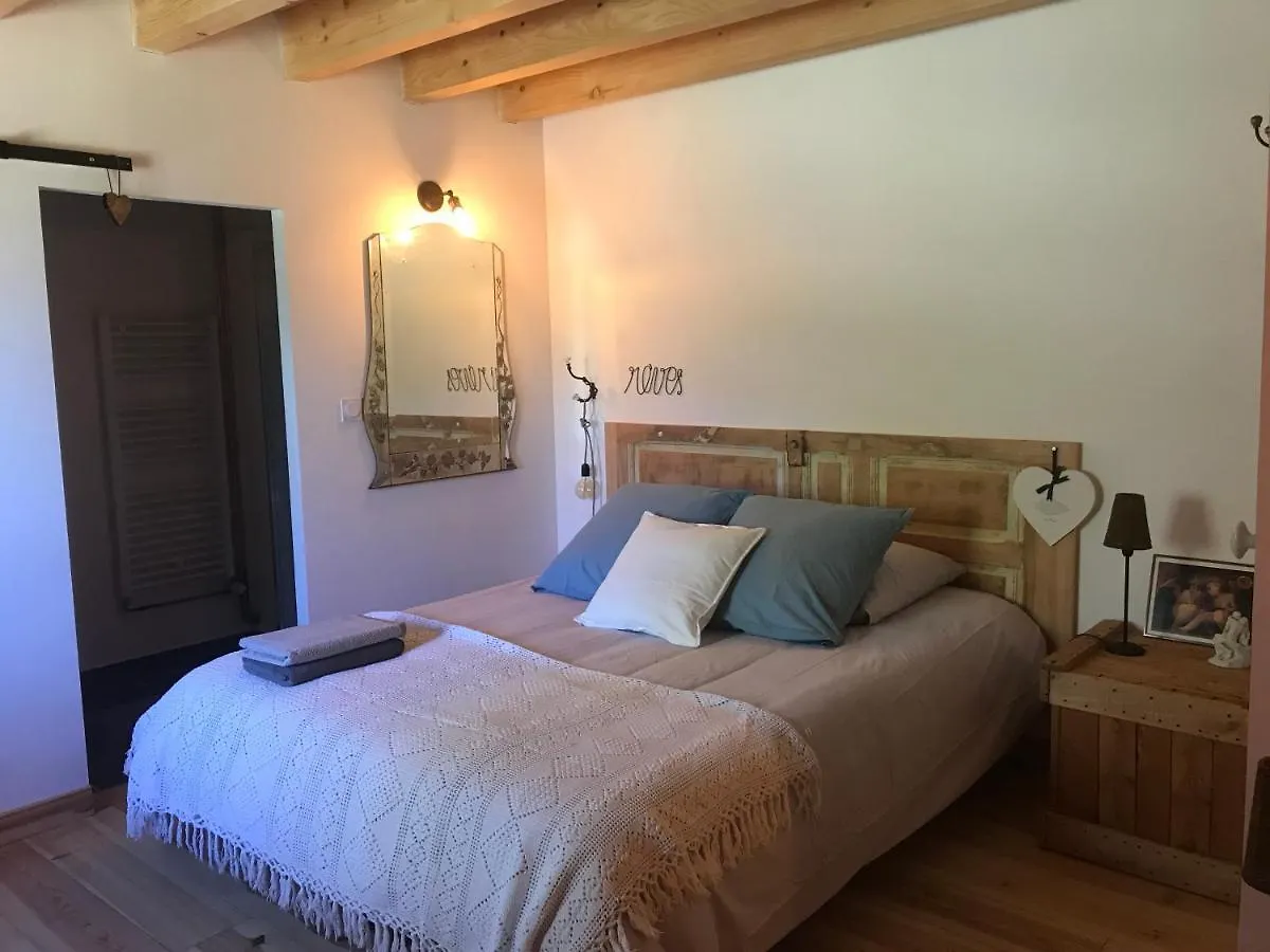 La Source D'En Haut Valcivieres Guest house