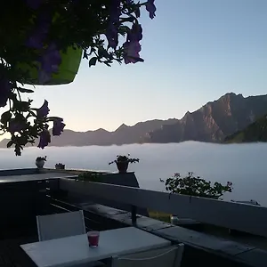https://gite-chalet-du-soulor.midi-pyreneeshotels.com